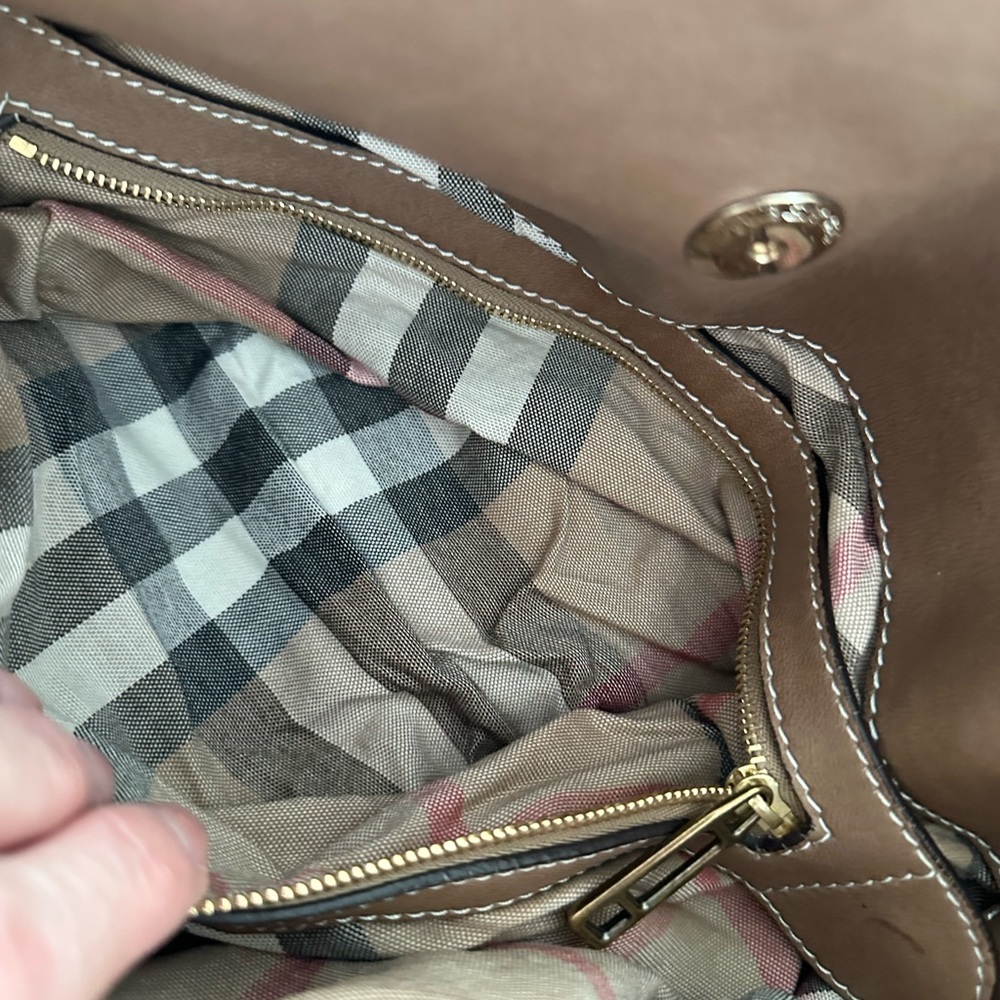 Burberry Tan Leather Tote Bag - Picture 9 of 12